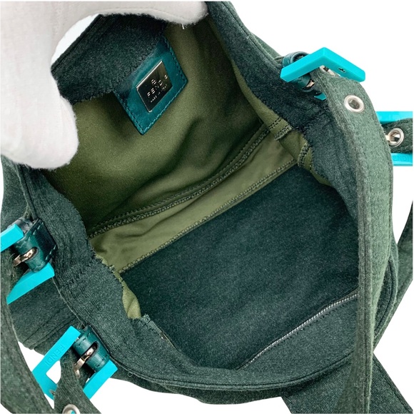 FENDI Wool Baguette Shoulder Bag - Picture 10 of 13